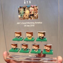 BTS GMA 출연모습을 키카쿠브만의 커스텀 토이로 만들어봤습니다.기억은 믿을 게 못돼.당신의 기억을 소중하게 생각하는 키카쿠브 입니다.