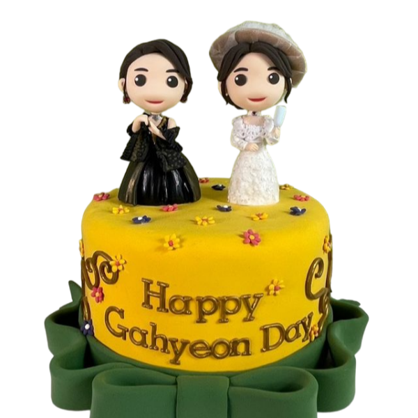 Clay figures with cake